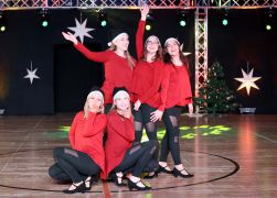Showballett Formel I Weihnachtsrevue 2023 31